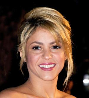Shakira promotes education and sport during Azerbaijan visit
