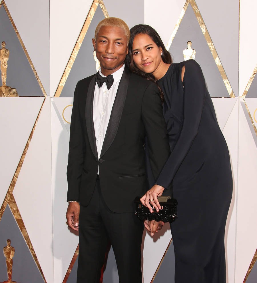 Pharrell Williams and wife Helen Lasichanh happy with two boys and a girl