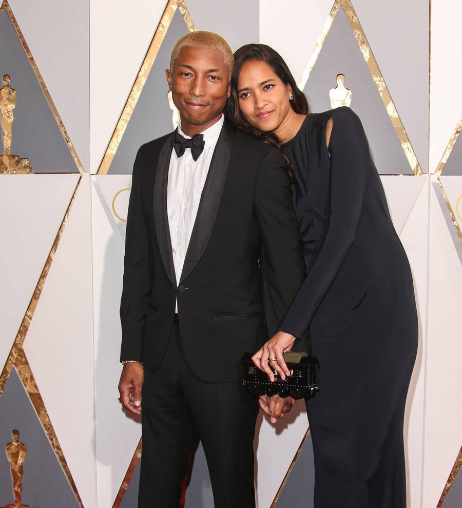 Pharrell Williams and wife Helen Lasichanh happy with two boys and a girl