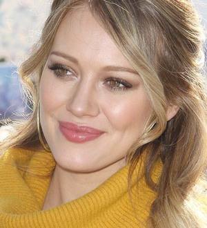 Hilary Duff eyes Canada move