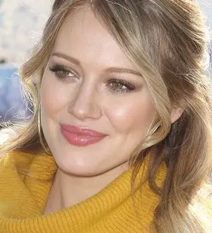Hilary Duff eyes Canada move