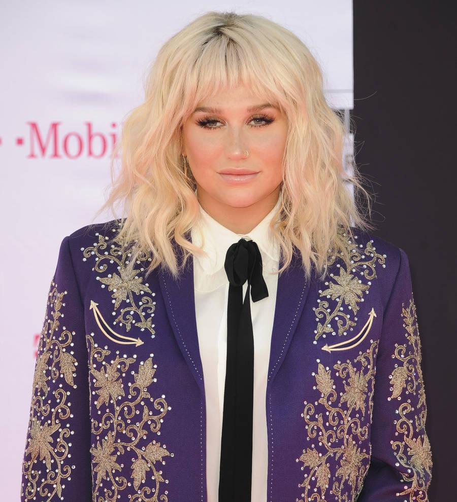 Kesha's lawyer releases critical emails from Dr. Luke