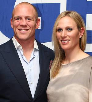 Zara Phillips gives birth