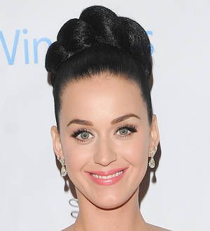 Katy Perry and Jennifer Lawrence are triple threats at Kids' Choice Awards
