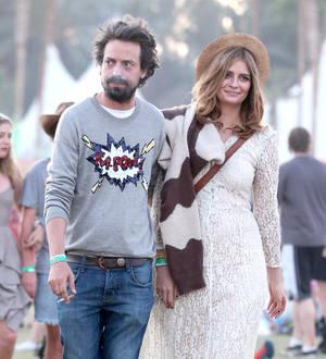 Mischa Barton and Sebastian Knapp split - report