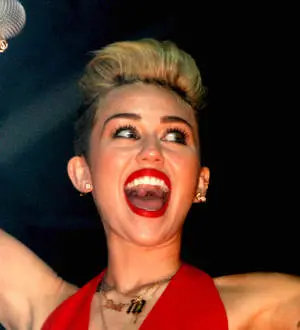 Miley Cyrus recreates wild night out in racy new video