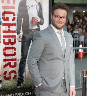 Seth Rogen impressed with Zac Efron's work ethic after hand surgery