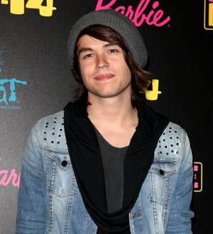 The Ready Set dedicates song to Taylor Swift