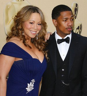 Carey and Cannon renew vows in Paris