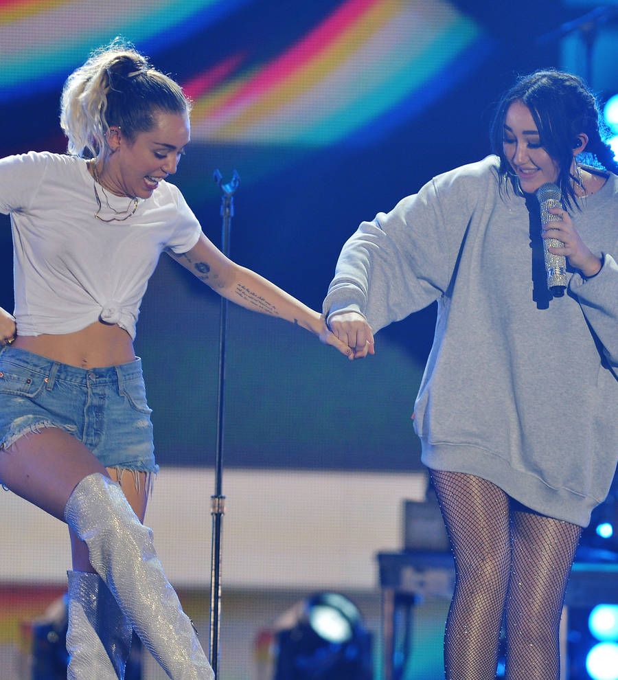 Noah Cyrus expecting criticism of her music like sister Miley