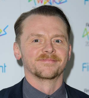 Simon Pegg nursing ankle injury