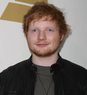 Ed Sheeran plays impromptu pub gig