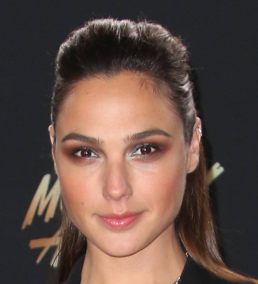 Gal Gadot's grandfather was the inspiration for Wonder Woman's message