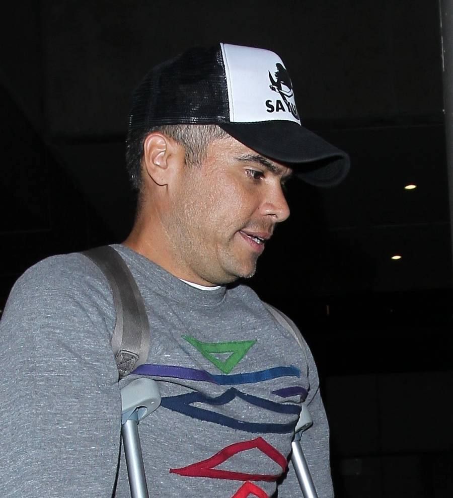 Jessica Alba's husband suffers torn Achilles