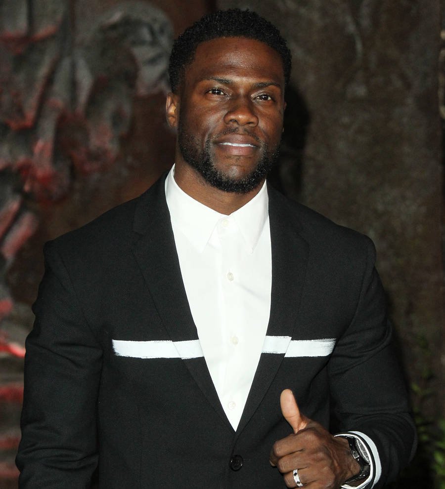 Kevin Hart clears up Mrs. Doubtfire remake rumors