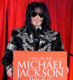 Michael Jackson rises from the grave for show-stopping performance at Billboard Music Awards