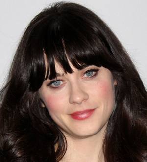 Zooey Deschanel dismisses Russell Brand 'flirting' rumour