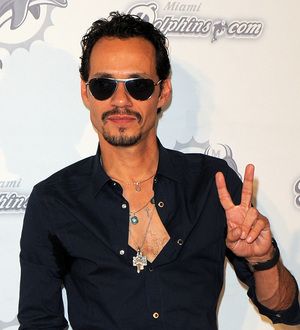 Marc Anthony treats two marines to pre-Veteran's Day party