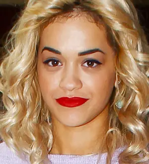 Rita Ora suffers bathroom phobia
