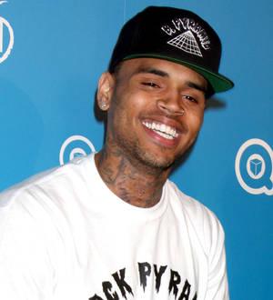 Chris Brown addresses paparazzi accident