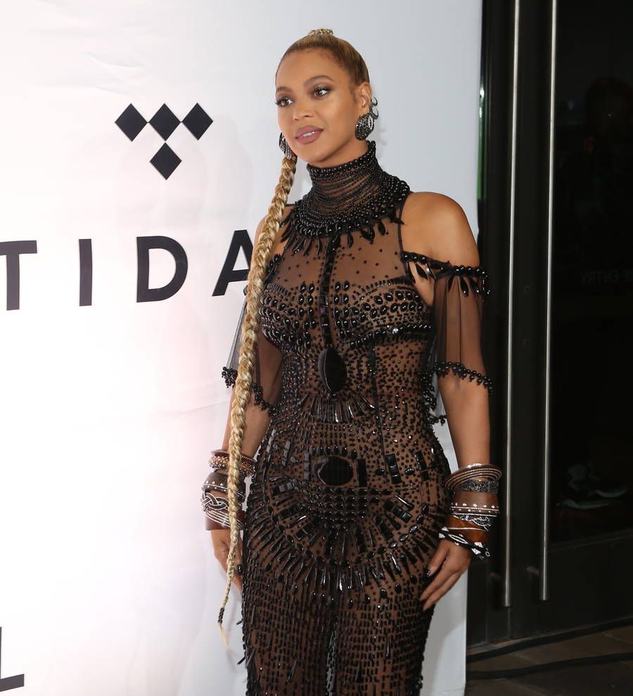 Madame Tussauds bosses defend new Beyonce waxwork following new color clash
