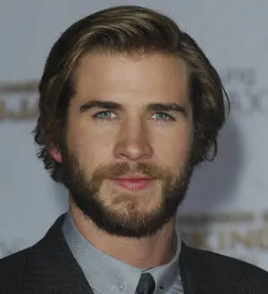 Liam Hemsworth eyed for Independence Day sequel