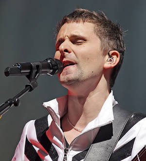Muse to play scaled-down show for charity