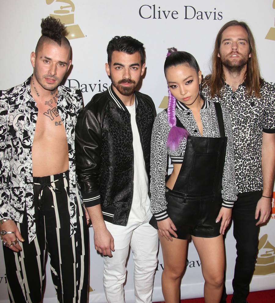 Joe Jonas made bandmate jealous over Ashley Graham video romp