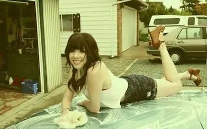 A Compilation of the Best "Call Me Maybe" Viral Vids!