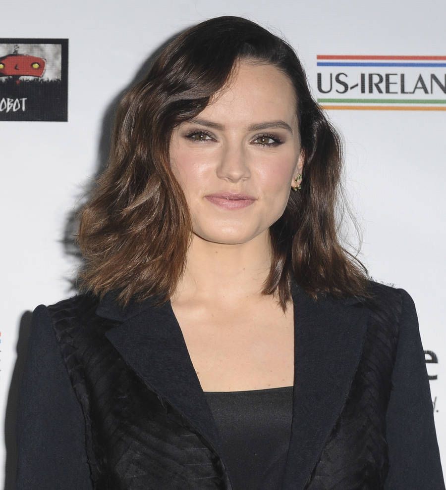 Daisy Ridley turns down date proposal