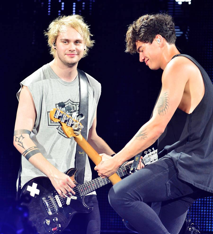 Sia and 5 Seconds of Summer lead ARIA Awards