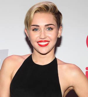 Miley Cyrus backs female nudity campaign