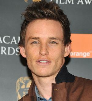 Eddie Redmayne in 'hardcore' singing lessons for Les Miserables