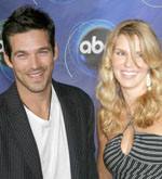 Eddie Cibrian's Wife to File for Divorce