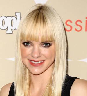 Anna Faris' childhood best friend was her retainer