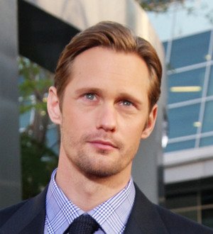 Alexander Skarsgard films anti-bullying ad