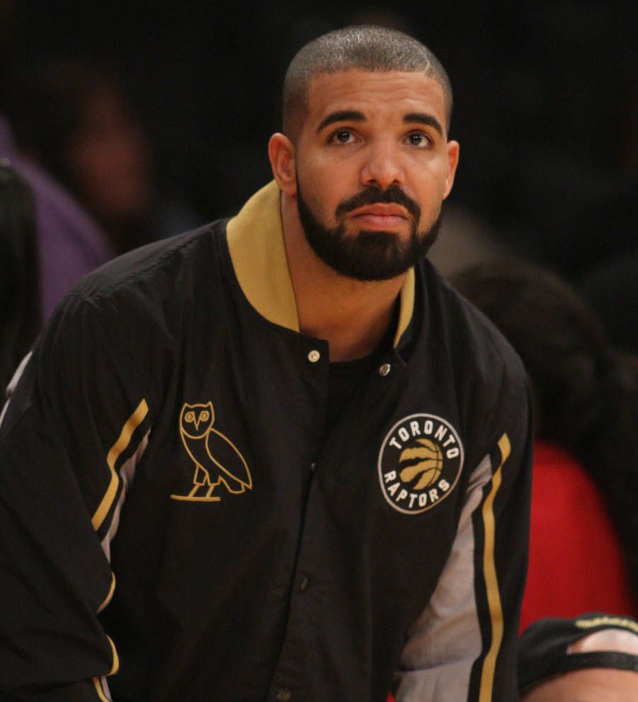 Drake facing paternity battle from porn star