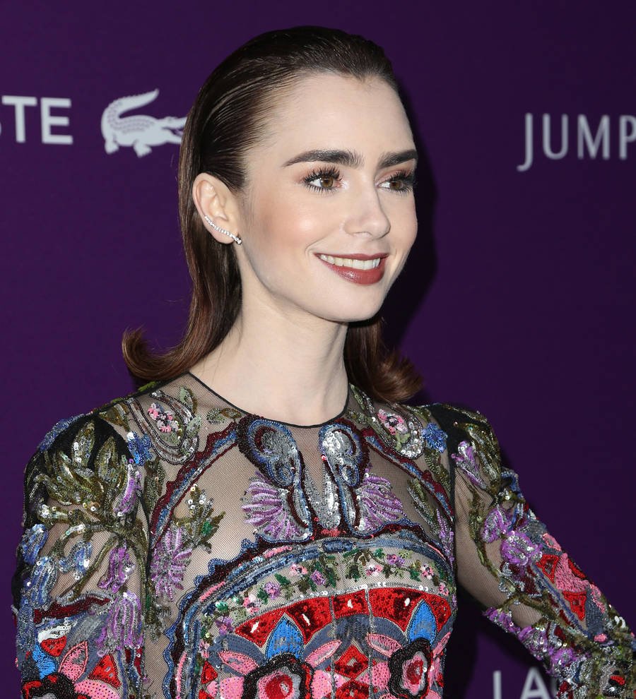Lily Collins thrilled by thank you note from Michelle Obama