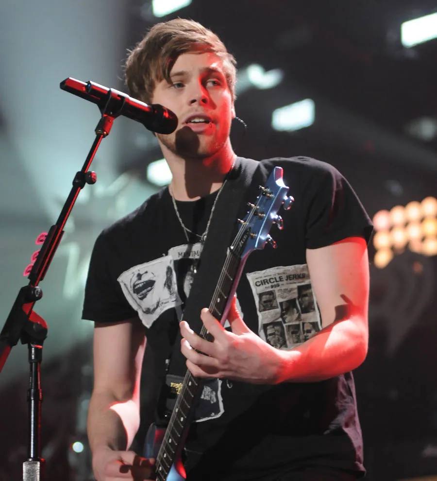 5 Seconds of Summer star ends feud with Justin Bieber