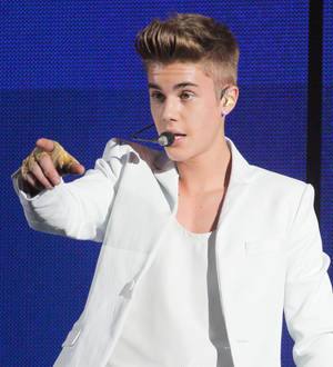 Justin Bieber under investigation for toy gun assault - report