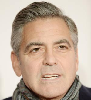 George Clooney rejects tabloid apology