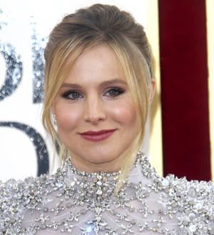 Kristen Bell sues Hollywood bar