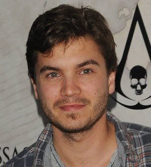 Emile Hirsch is a new dad