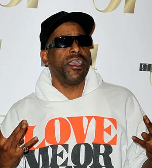 Tone Loc collapses on stage