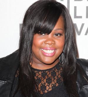Amber Riley collapses on red carpet