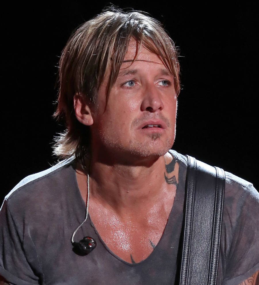 Keith Urban recalls childhood beatings at the hands of his father