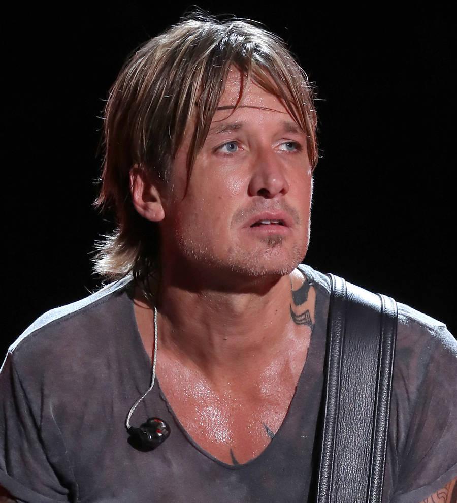 Keith Urban recalls childhood beatings at the hands of his father