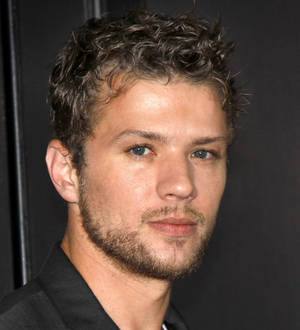 Ryan Phillippe takes a hit on property sale