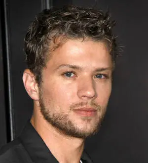 Ryan Phillippe takes a hit on property sale