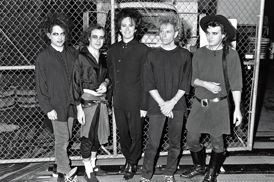 SUNDAY MUSIC VIDS: The Cure